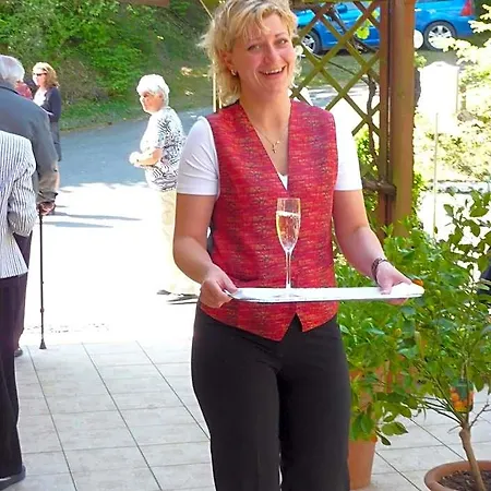 Oranien 2* Nastatten