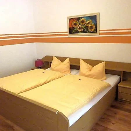 Hotel Oranien 2*