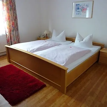 Oranien Hotel 2*