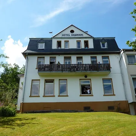Oranien Hotel 2*